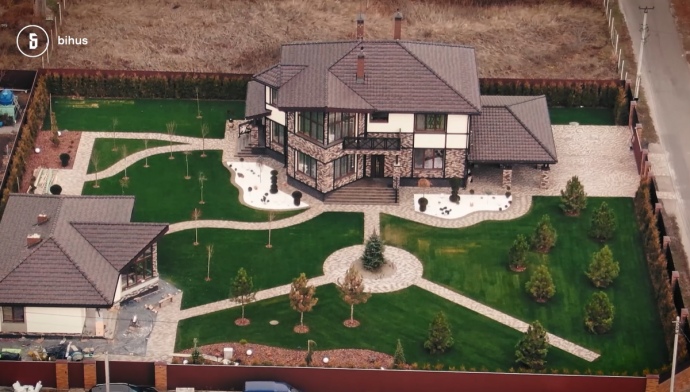 Ilieva's estate near Kyiv, as recorded by journalists