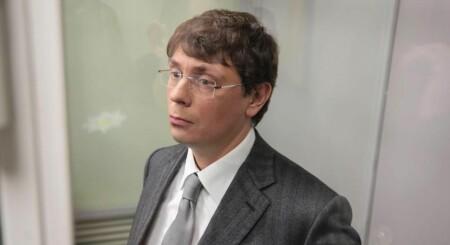 Ex-MP Kriuchkov's defender skipped court, citing birthday as the reason