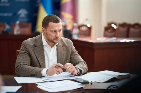 НАБУ-САП повідомили про нову підозру голові АМКУ Павлу Кириленку та його дружині